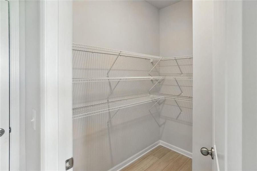 Spacious, unfurnished interior of a new home in Hampton Ridge, Jefferson (Image 22).