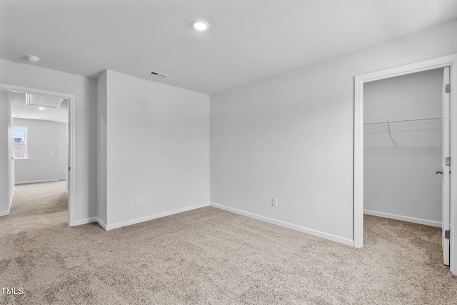 40-Ashley 2102 Channel-40