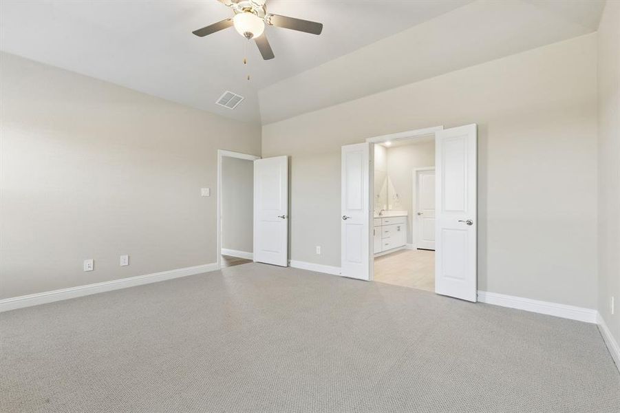 Spacious, unfurnished interior of a new home in Parks at Foster Crossing - Signature Series, Anna (Image 30).