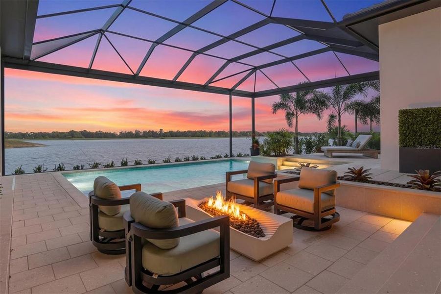 Exterior details and patio area of a home in , Sarasota (Image 4).