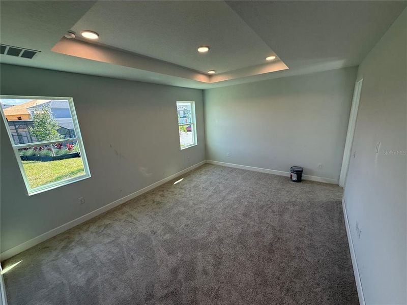 Spacious, unfurnished interior of a new home in Emerson Pointe, Apopka (Image 19).