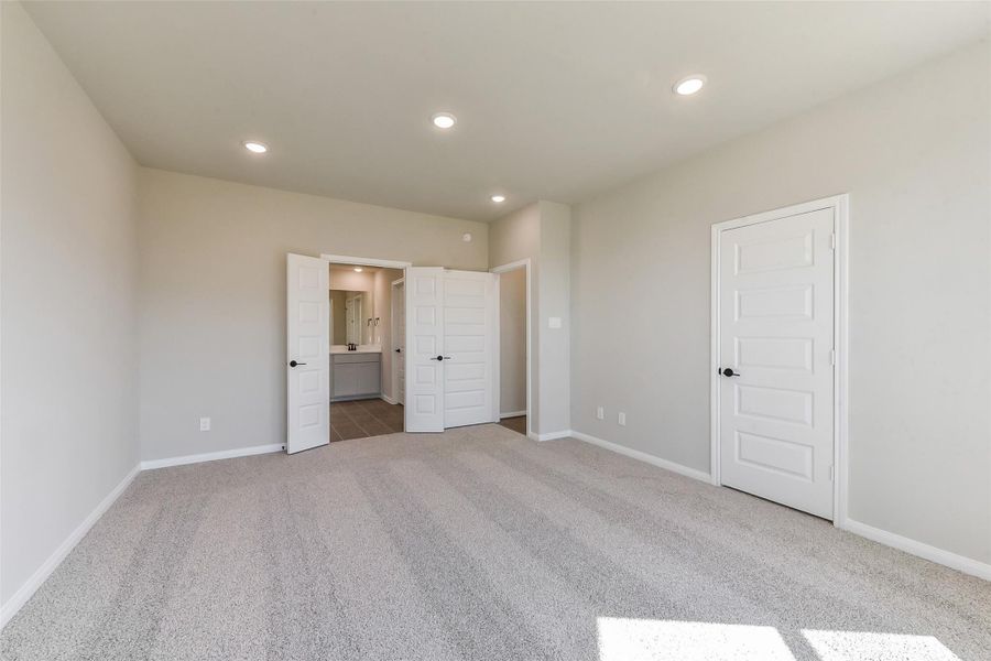 Spacious, unfurnished interior of a new home in Colony at Pinehurst, Pinehurst (Image 33). Spacious, unfurnished interior of a new home in Colony at Pinehurst, Pinehurst (Image 33).
