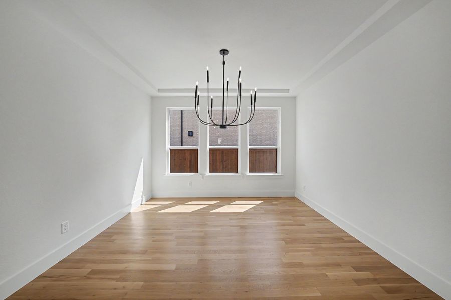 Spacious, unfurnished interior of a new home in Aster Park, McKinney (Image 29).