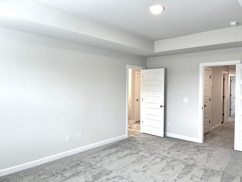 Spacious, unfurnished interior of a new home in Reidville Town Center, Reidville (Image 19).