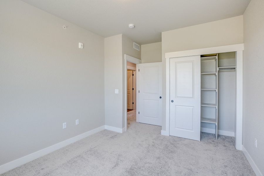 Representative unfurnished interior of a home built from the The Camden 2 by Landmark Homes in Highlands at Fox Hill, Longmont (Image 28).