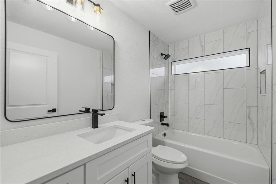 Furnished interior view inside a new home in , Ocala (Image 10).