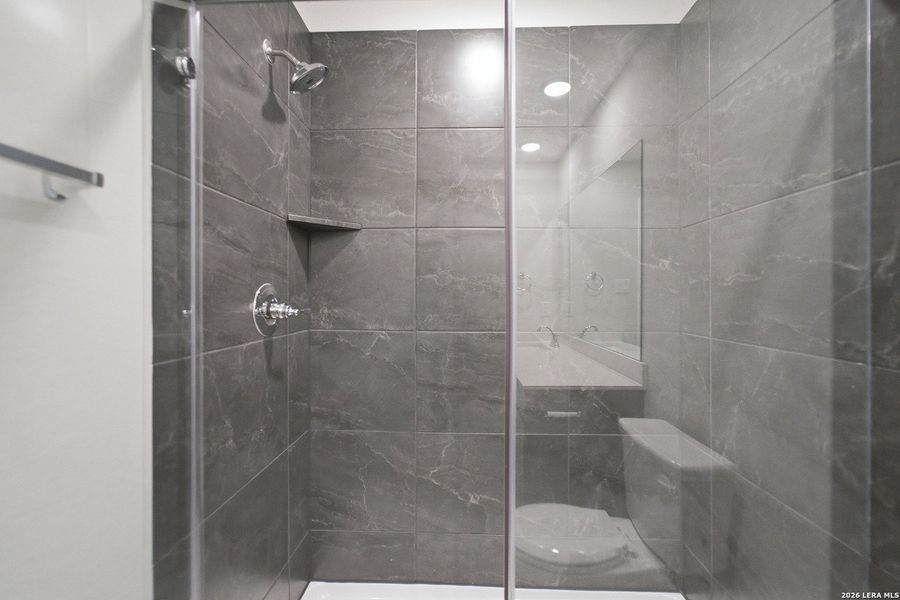 Close-up of interior finishes inside a home in Arcadia Ridge, San Antonio (Image 16).