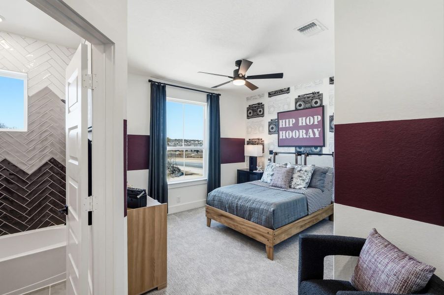 Furnished interior view inside a new home in Prominence, San Antonio (Image 50).