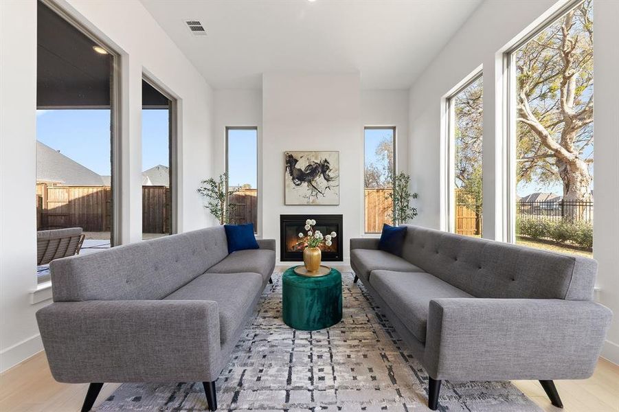 Furnished interior view inside a new home in , Prosper (Image 14).