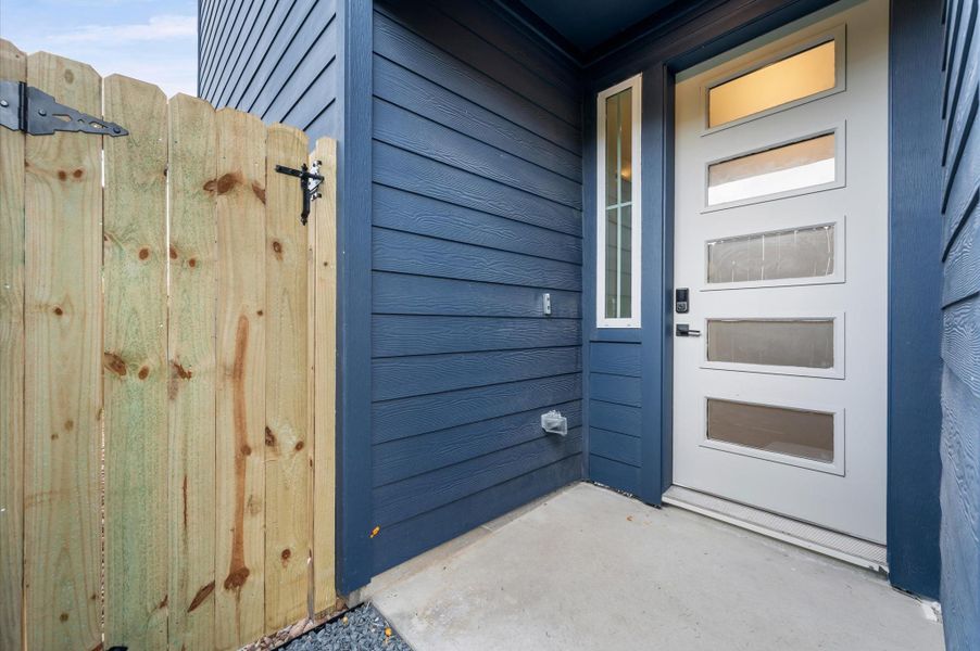 Exterior details and patio area of a home in , Houston (Image 3).