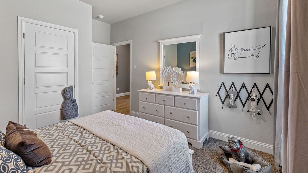 Furnished interior view inside a new home in Eagle Creek, Denton (Image 27). Furnished interior view inside a new home in Eagle Creek, Denton (Image 27).