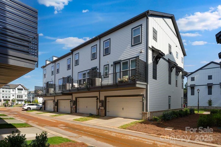 707 Hoke Lane ~ Ready Now 707 Hoke Lane ~ Ready Now