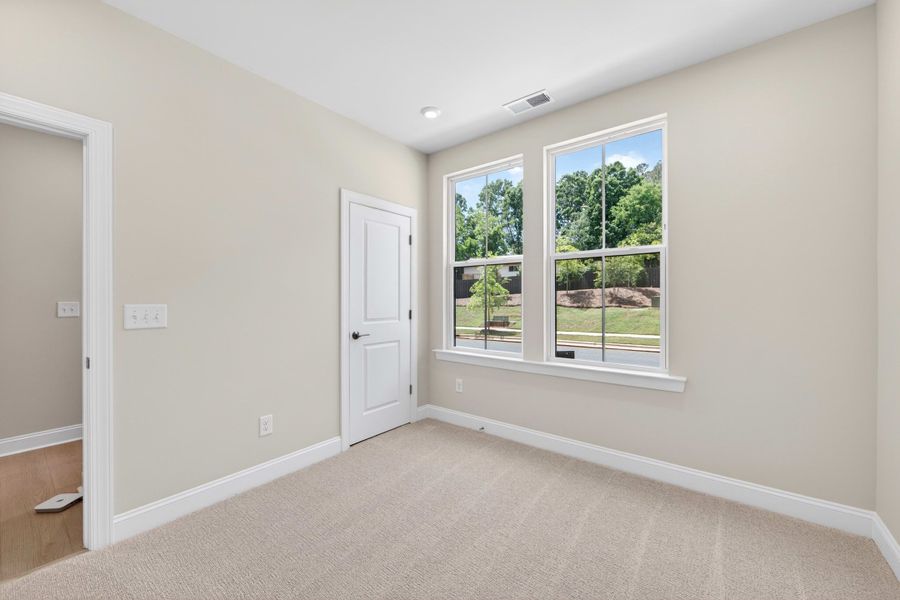 Spacious, unfurnished interior of a new home in Old Town Village, Waxhaw (Image 16). Spacious, unfurnished interior of a new home in Old Town Village, Waxhaw (Image 16).