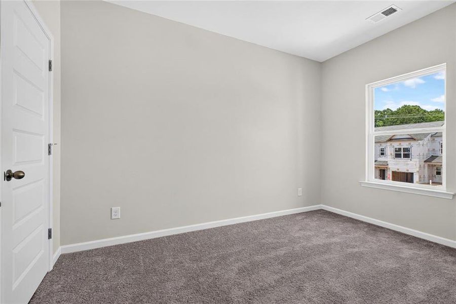 Spacious, unfurnished interior of a new home in Fairington, Cartersville (Image 36).