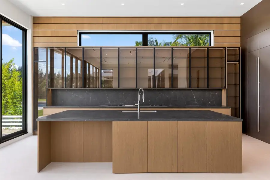 Kitchen 4