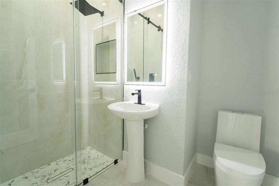 Furnished interior view inside a new home in , Port Charlotte (Image 15).