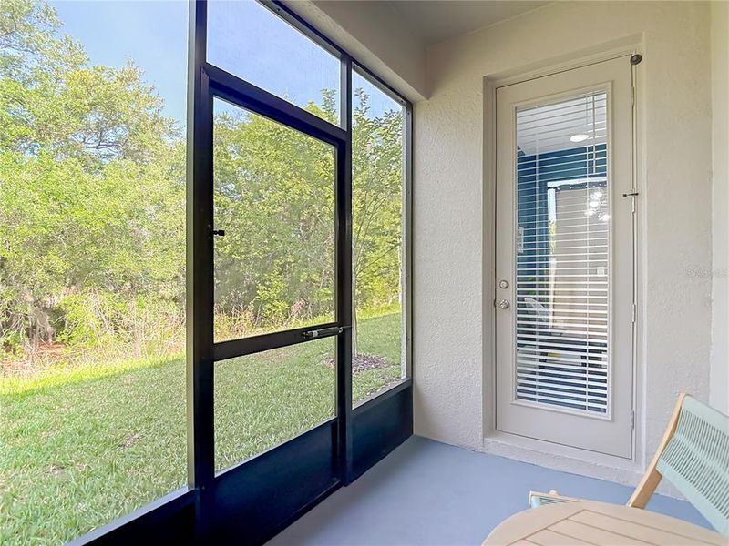Exterior details and patio area of a home in , Tampa (Image 34).