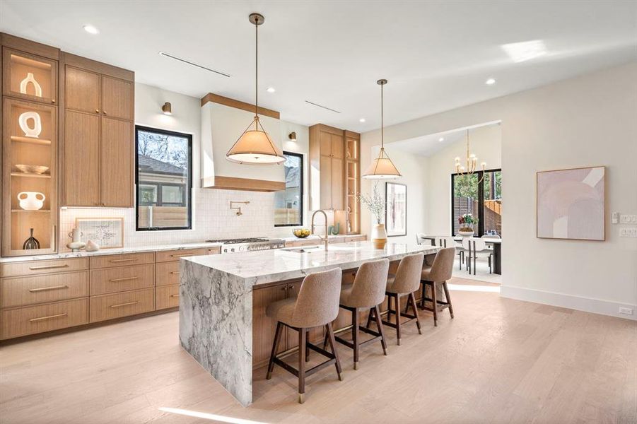 Furnished interior view inside a new home in , Dallas (Image 4).