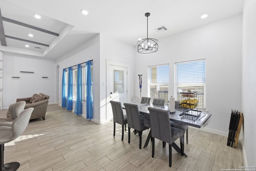 Furnished interior view inside a new home in , La Vernia (Image 24).