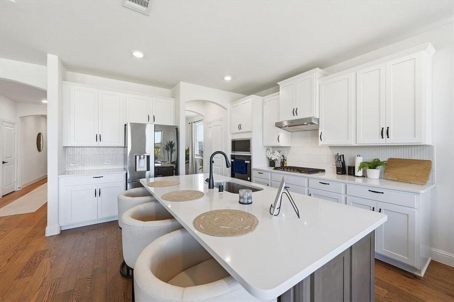 Furnished interior view inside a new home in , Venus (Image 13). Furnished interior view inside a new home in , Venus (Image 13).