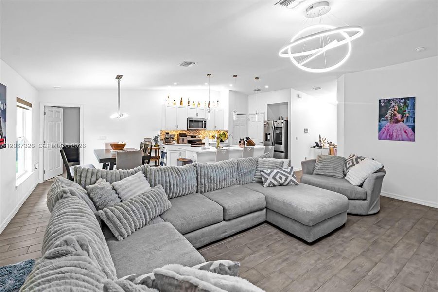 Furnished interior view inside a new home in , Cape Coral (Image 8).