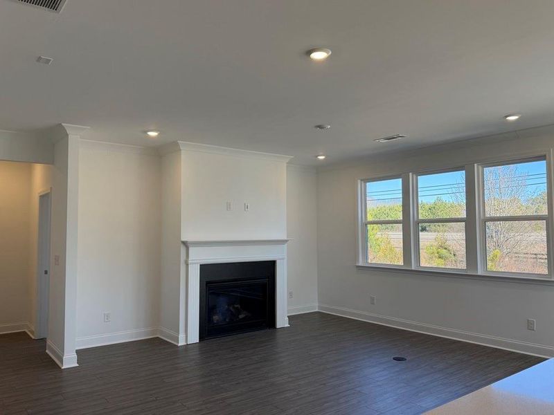 Spacious, unfurnished interior of a new home in Bennett Farm, Loganville (Image 10). Spacious, unfurnished interior of a new home in Bennett Farm, Loganville (Image 10).