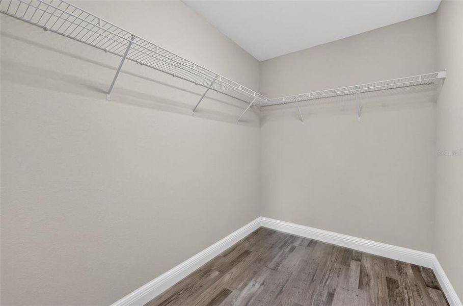 Spacious, unfurnished interior of a new home in , Ocala (Image 19).