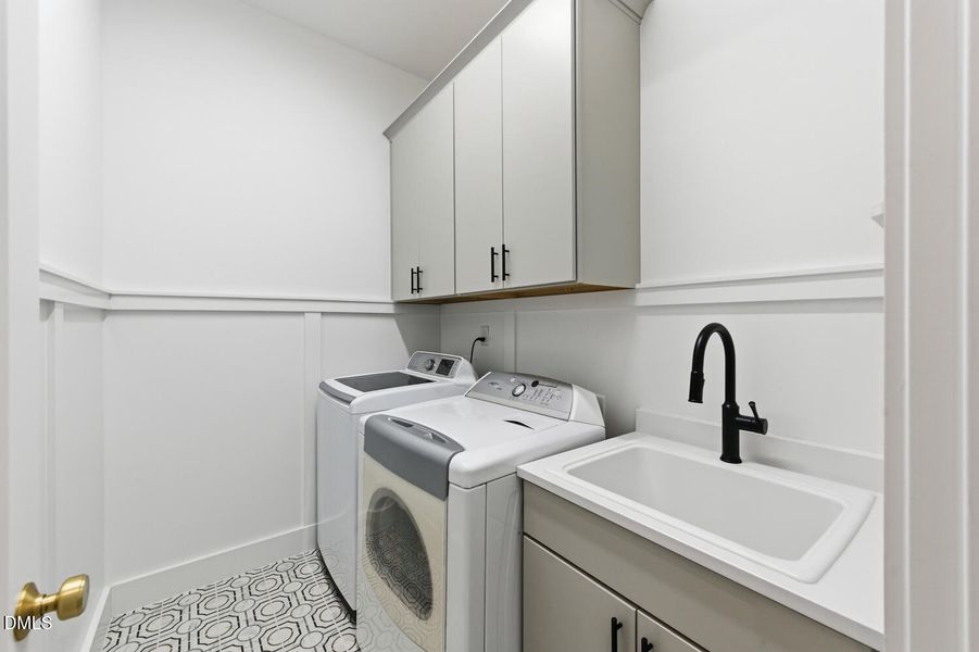 2812 theresa eileen way-42