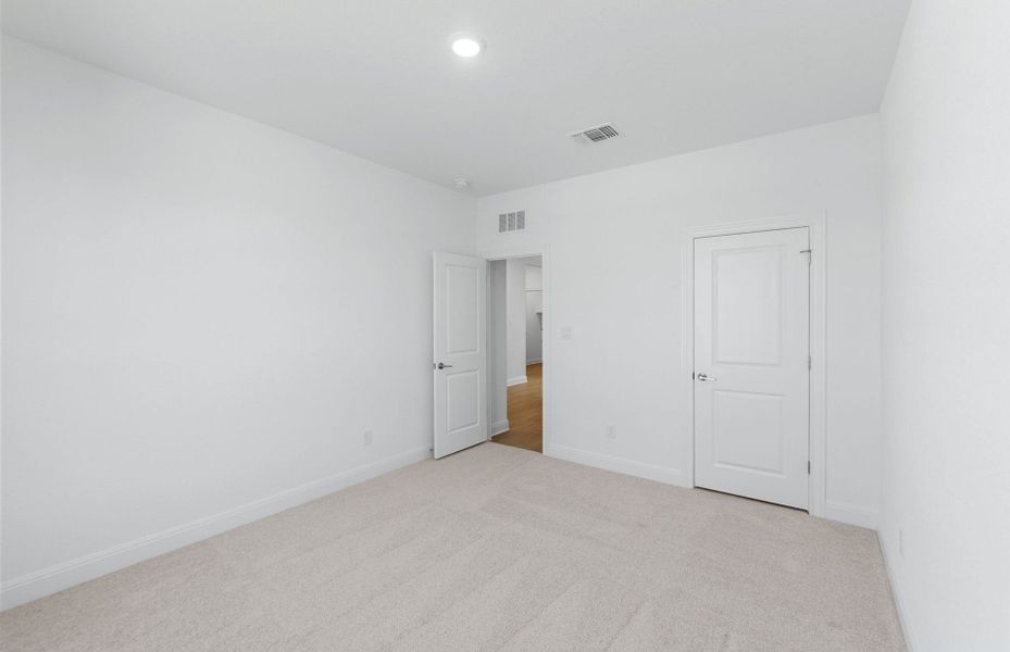 Spacious, unfurnished interior of a new home in Saddleback at Santa Rita Ranch, Liberty Hill (Image 21). Spacious, unfurnished interior of a new home in Saddleback at Santa Rita Ranch, Liberty Hill (Image 21).