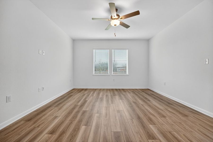 Spacious, unfurnished interior of a new home in Lisso, Pflugerville (Image 10).