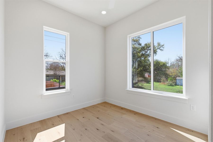 Spacious, unfurnished interior of a new home in , Austin (Image 19).