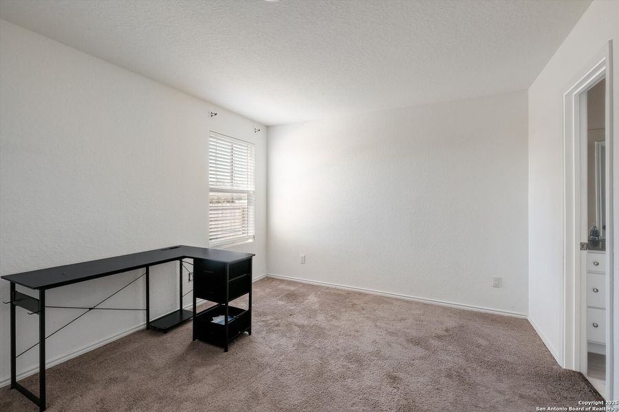 Image 23 of a home in .