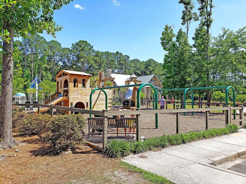 Image 98 of a home in Carolina Park: Riverside. Image 98 of a home in Carolina Park: Riverside.