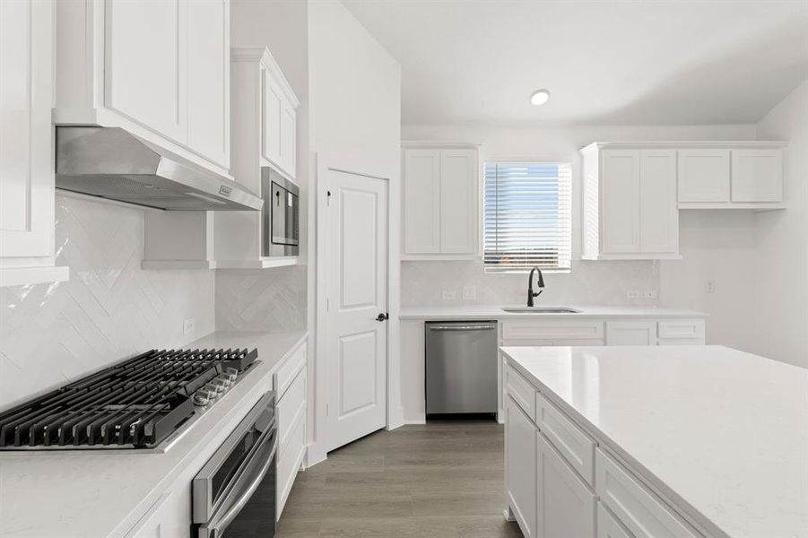 Furnished interior view inside a new home in Edgewood Creek, Celina (Image 12). Furnished interior view inside a new home in Edgewood Creek, Celina (Image 12).