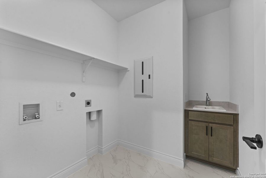 Image 30 of a home in Davis Ranch.