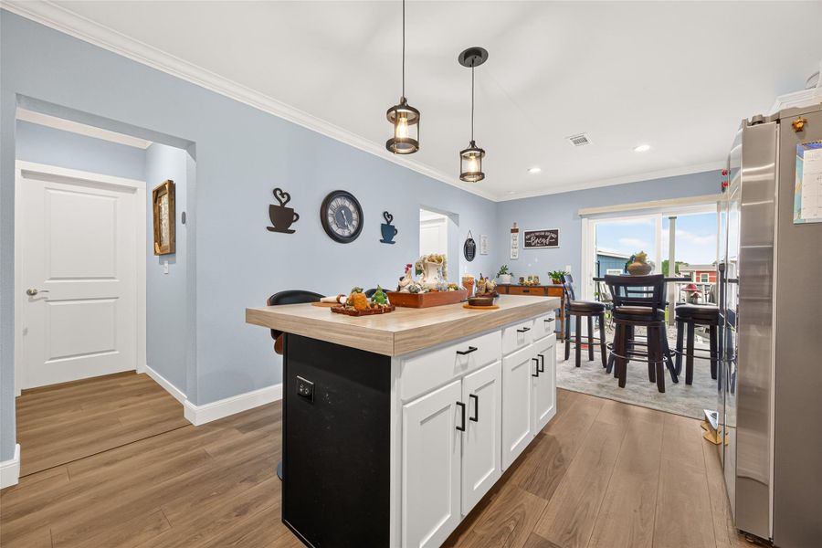 Furnished interior view inside a new home in , Willis (Image 43).