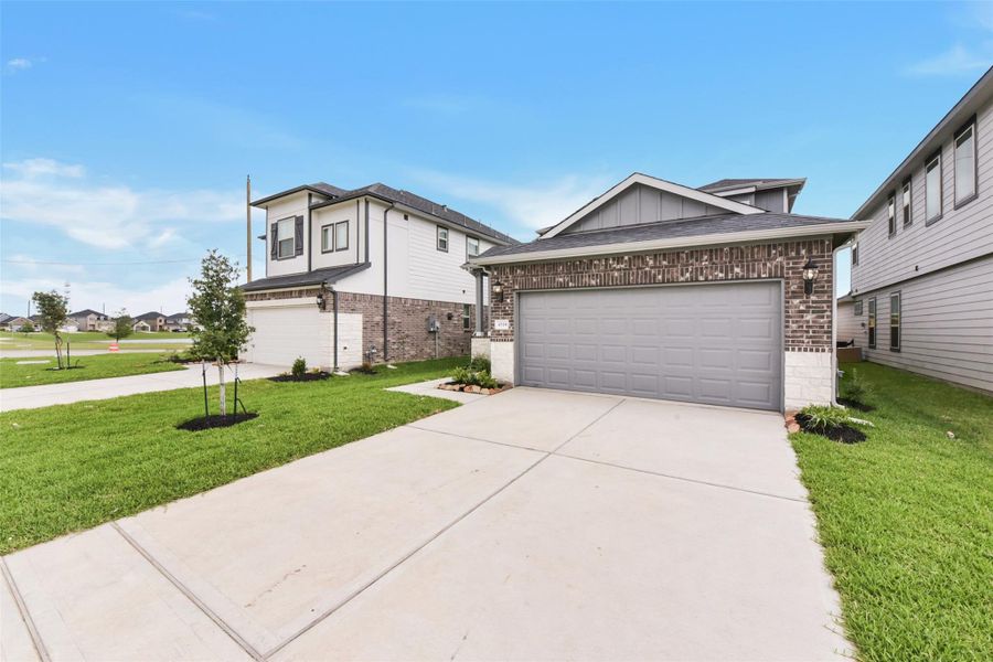 Image 33 of a home in Anderson Lakes.