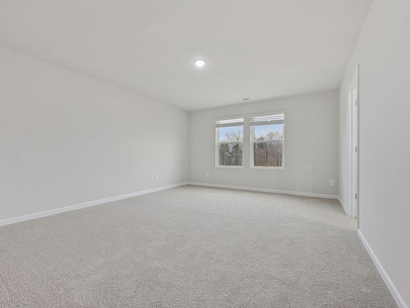 Spacious, unfurnished interior of a new home in Oak Manor - Signature Series, Garner (Image 15).