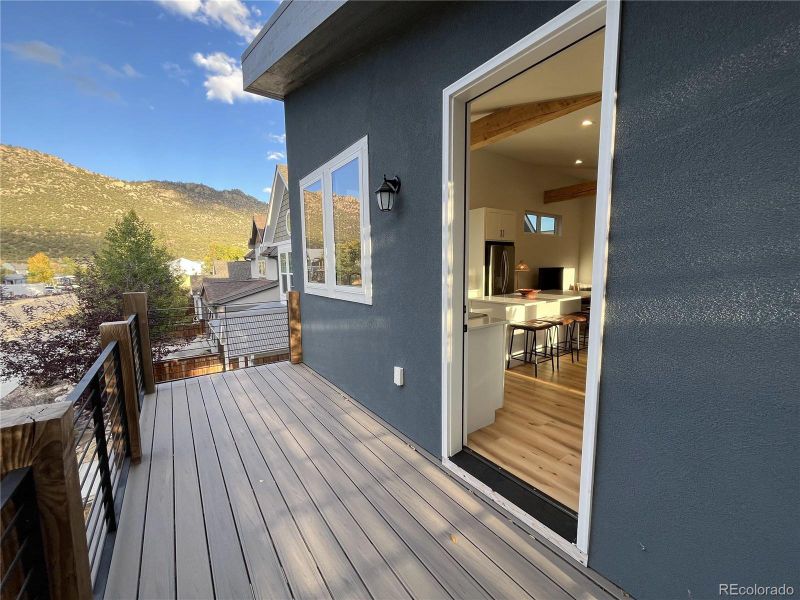 Exterior details and patio area of a home in , Buena Vista (Image 2).