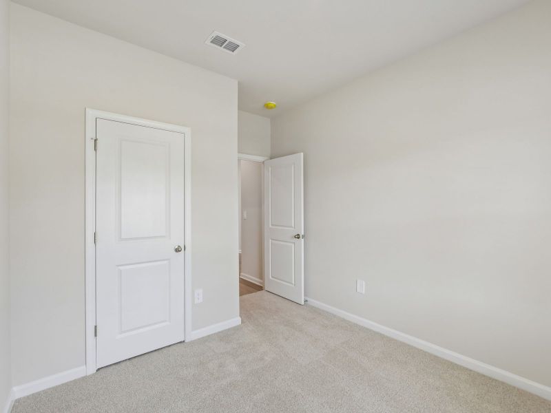 Spacious, unfurnished interior of a new home in Preserve at Mountain Creek, Pendergrass (Image 20).
