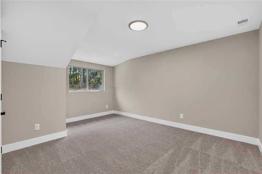 Spacious, unfurnished interior of a new home in , Dawsonville (Image 44).