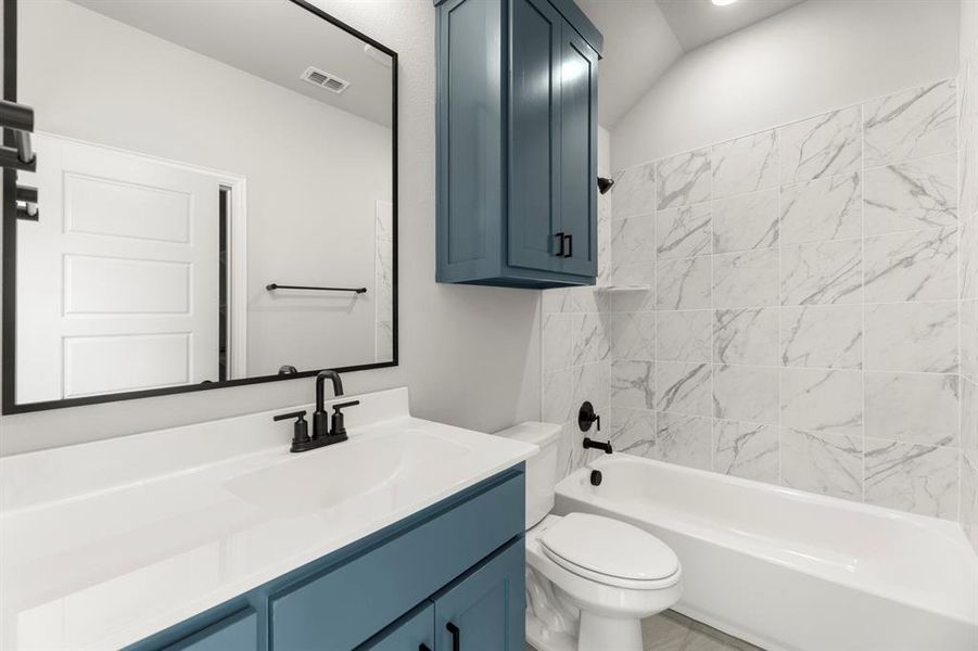 24. 1580 Binkley - 4TH Bath