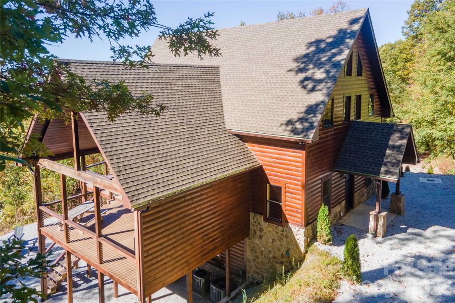 Image 38 of a home in . Image 38 of a home in .