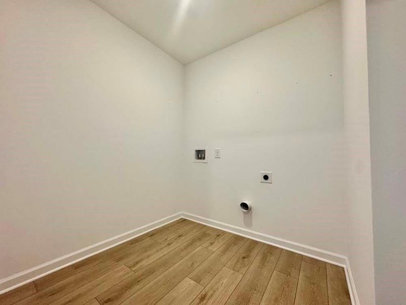 Spacious, unfurnished interior of a new home in Langston Reserve, Cartersville (Image 21). Spacious, unfurnished interior of a new home in Langston Reserve, Cartersville (Image 21).