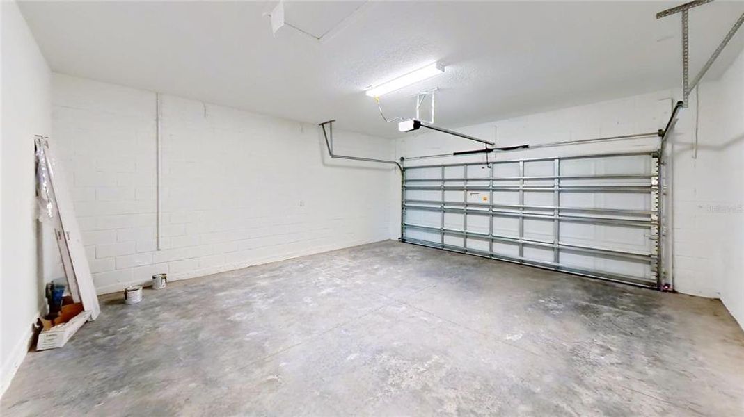 Spacious, unfurnished interior of a new home in , Okahumpka (Image 12). Spacious, unfurnished interior of a new home in , Okahumpka (Image 12).