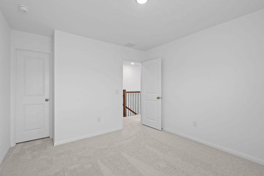 Spacious, unfurnished interior of a new home in Ellerden, Tomball (Image 12). Spacious, unfurnished interior of a new home in Ellerden, Tomball (Image 12).