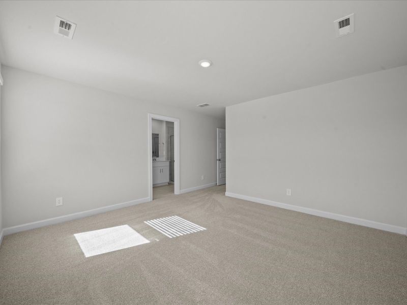 Spacious, unfurnished interior of a new home in Northbrook Village Townes, Taylors (Image 18).