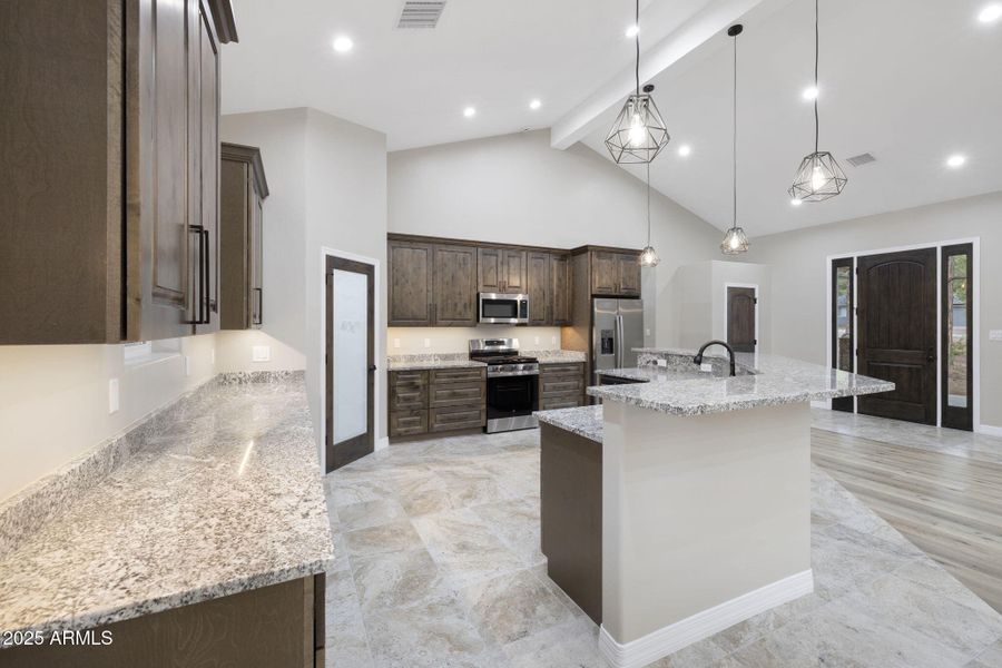 38-web-or-mls-FA9A2395 38-web-or-mls-FA9A2395