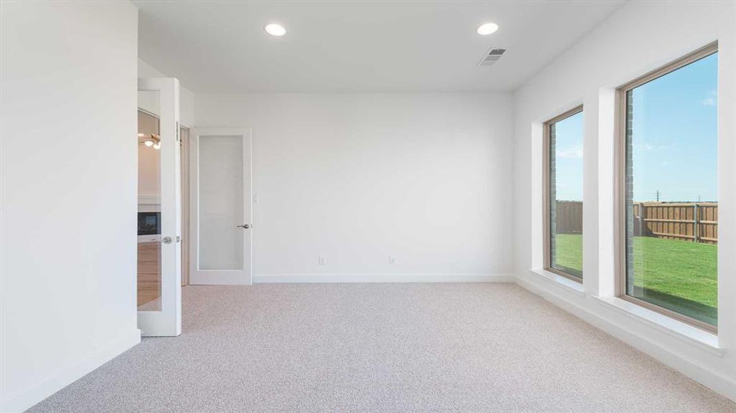 Spacious, unfurnished interior of a new home in Terraces 62', Rockwall (Image 22). Spacious, unfurnished interior of a new home in Terraces 62', Rockwall (Image 22).