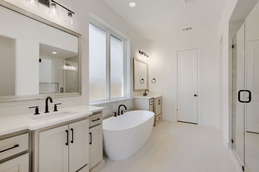 4025 Trellis - Primary Bathroom 4025 Trellis - Primary Bathroom